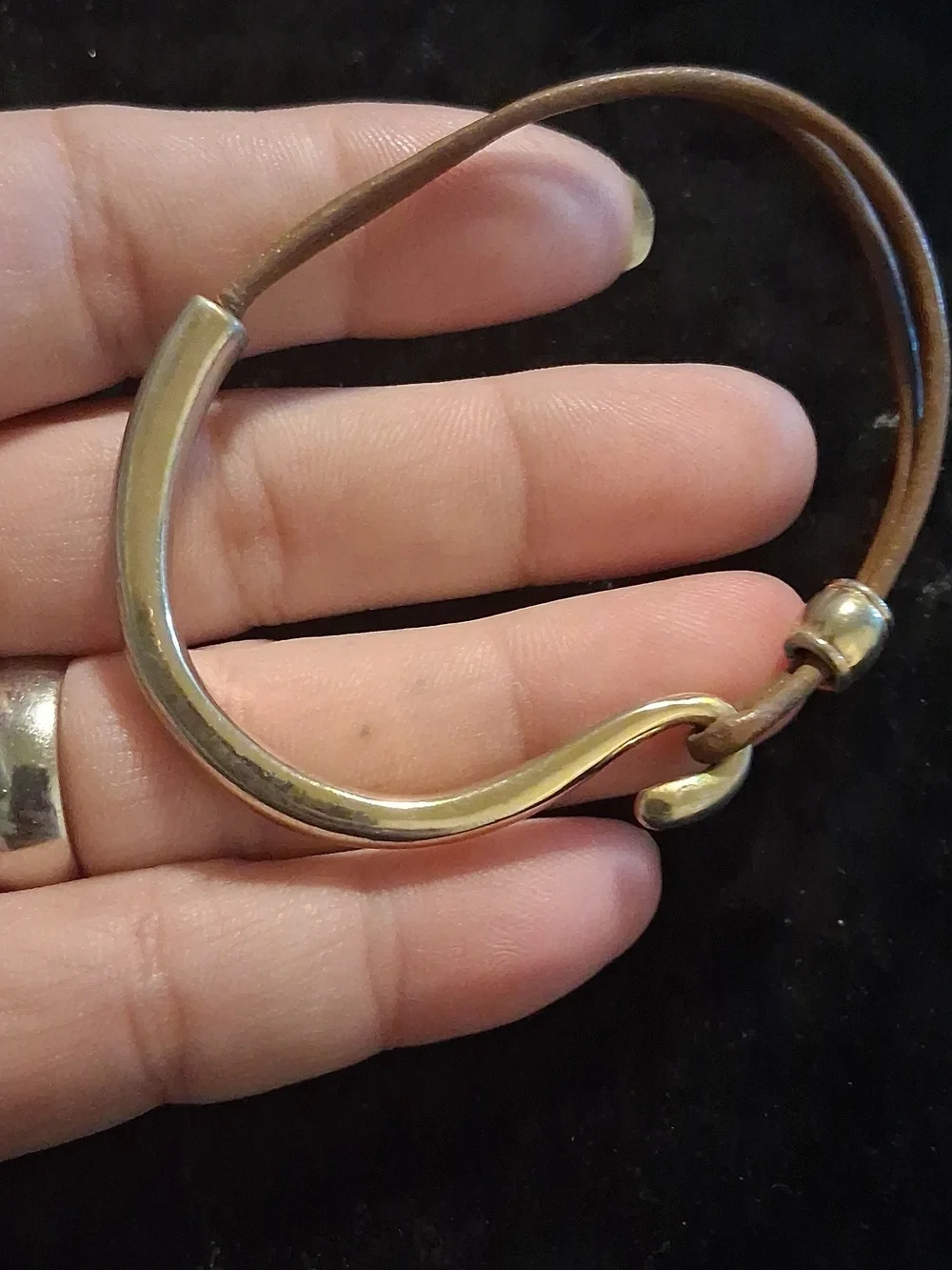 Minimalist Two-Tone Hook Bracelet in Gold and Brown Cord